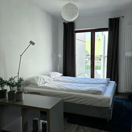 Modern In Old Town *